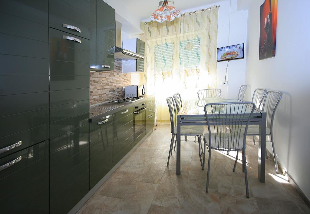 Top Relax Apartment Alassio Bagian luar foto